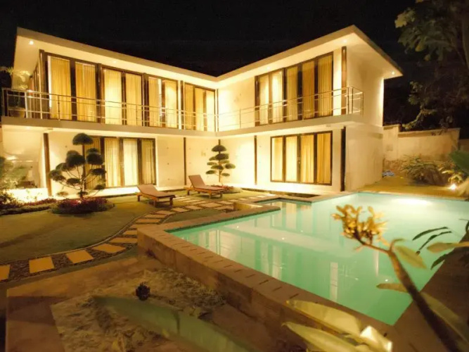 Bali White Villa