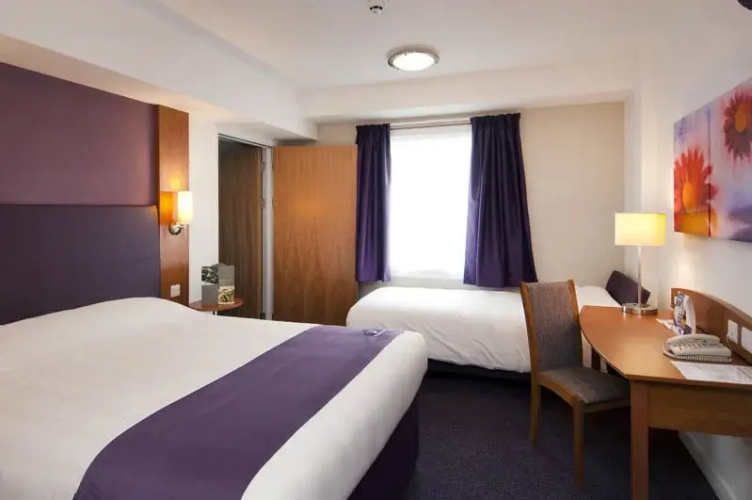 Premier Inn Godalming