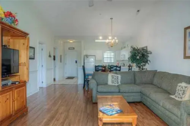Magnolia North 302-4855