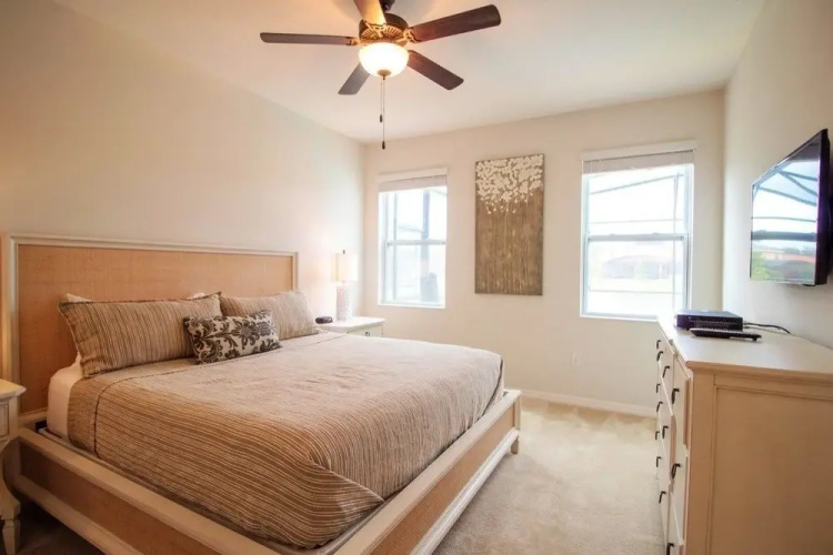 ACO PREMIUM - 7 bd with pool/spa (1728)