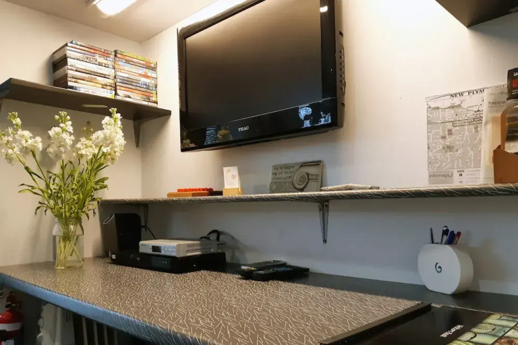Studio 22