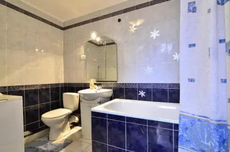 Apartment On Kostyushka 22