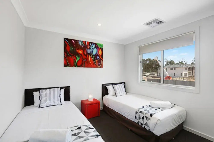 Glenfield Villas - Sydney