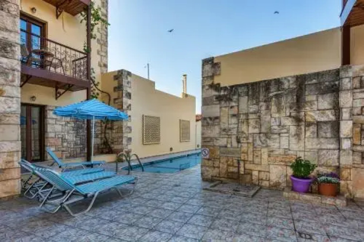 Mando Villa