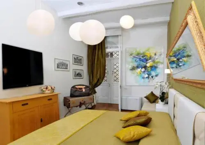 Trevi Luxury Stay