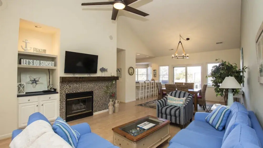 D Mirage Condominium #404 - 3 Br Condo