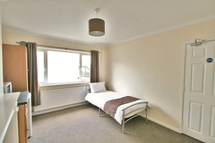 Budget Rooms Hatherley
