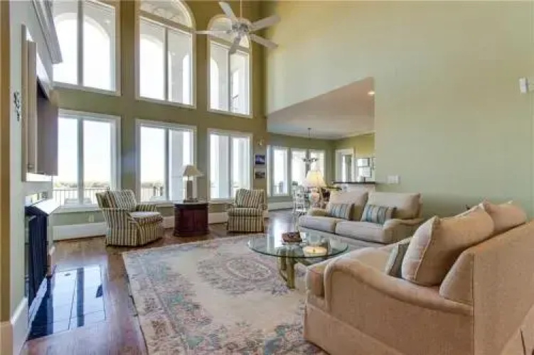 Ocean Forest Lane 1131 by RedAwning