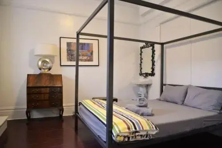 The Vancouver Hideaway Guesthouse