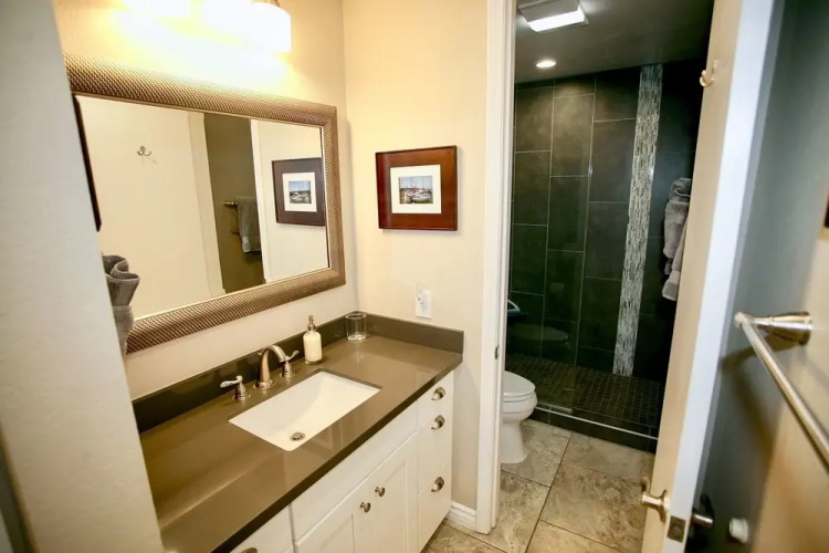 California Dreamin - 1 Br Condo
