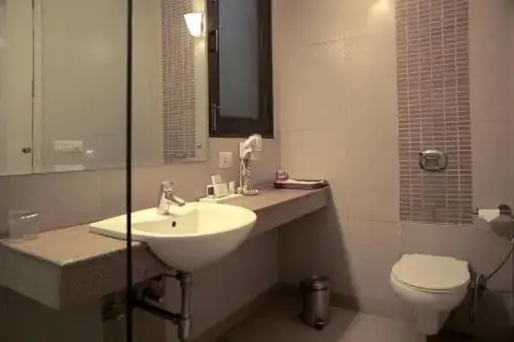 Ahuja Residency Jcm 55 Dlf Phase Ii