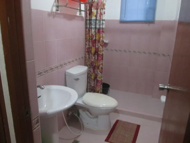Evelyn's Place