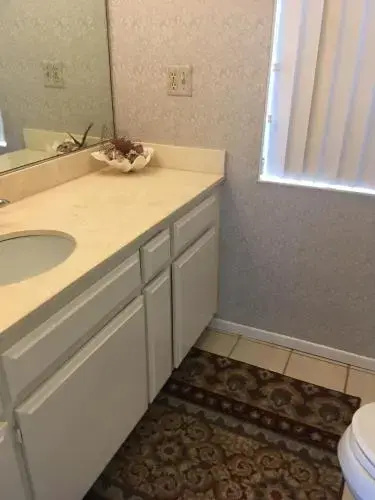 South Sierra - 2 Br Condo