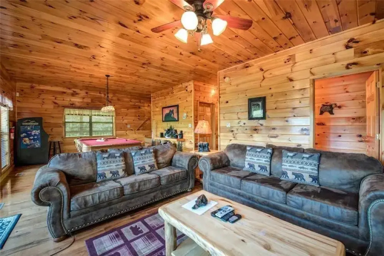 Bear Hunter by Jackson Mountain Rentals