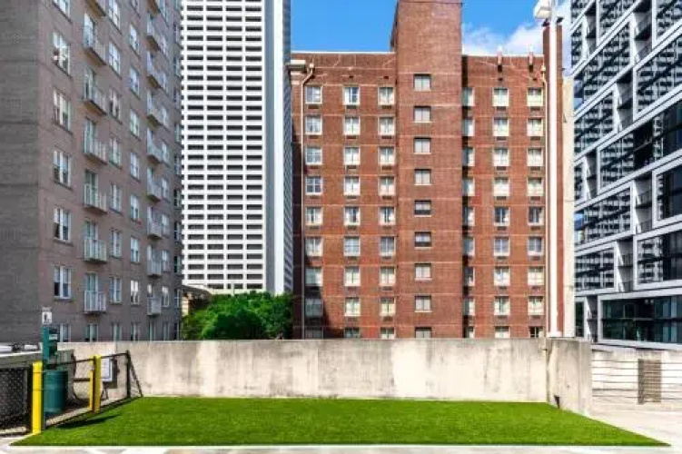 Stay Alfred at Lilli Midtown