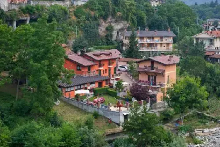 Al Paschè