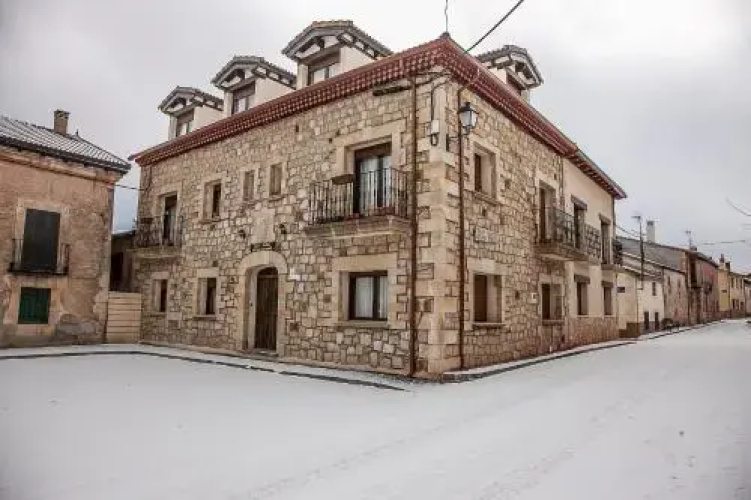 Casa Rural Castillo Diempures