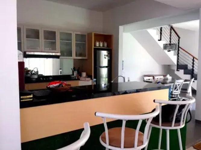 Rumah Kesemek 10