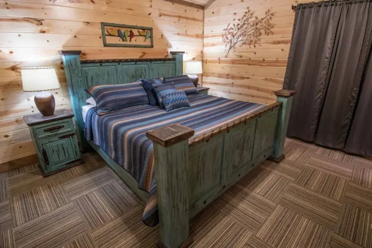 A River Runs Through It Lodge - 4 Br Cabin