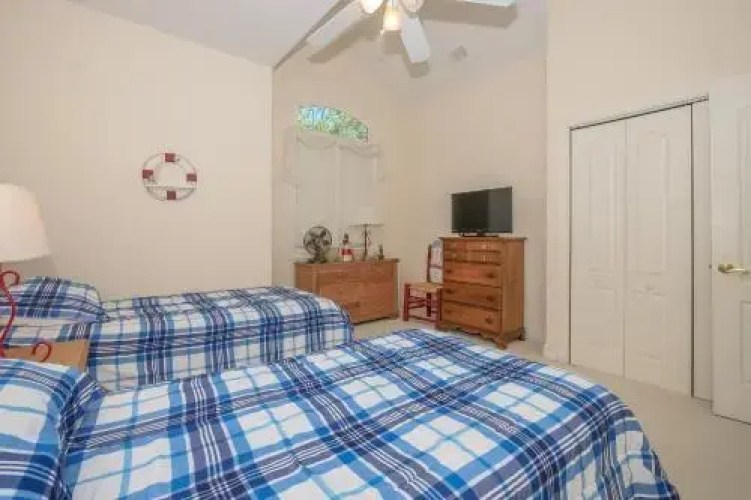 14 Promontory Ct.