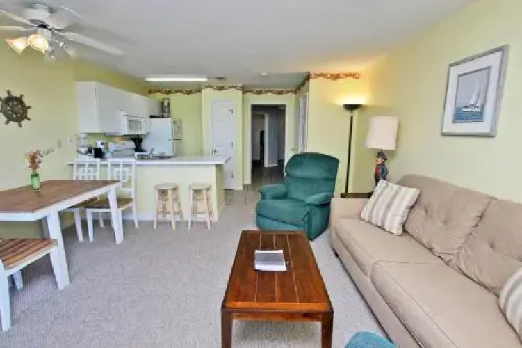 Grand Beach 111