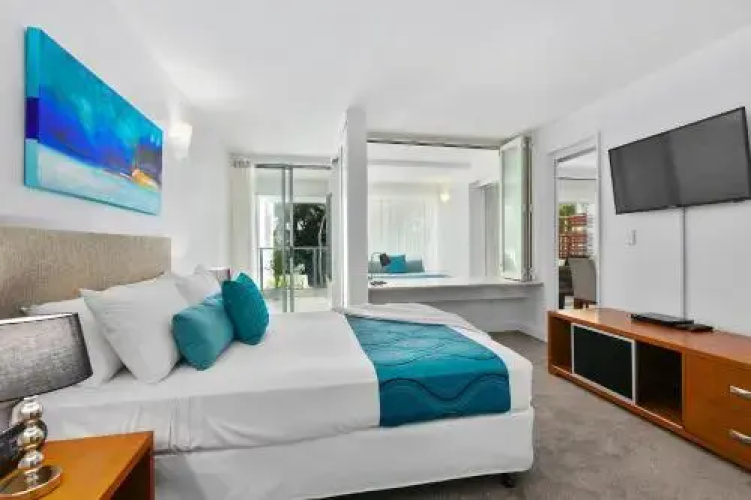 Palm Cove Beach Apartment