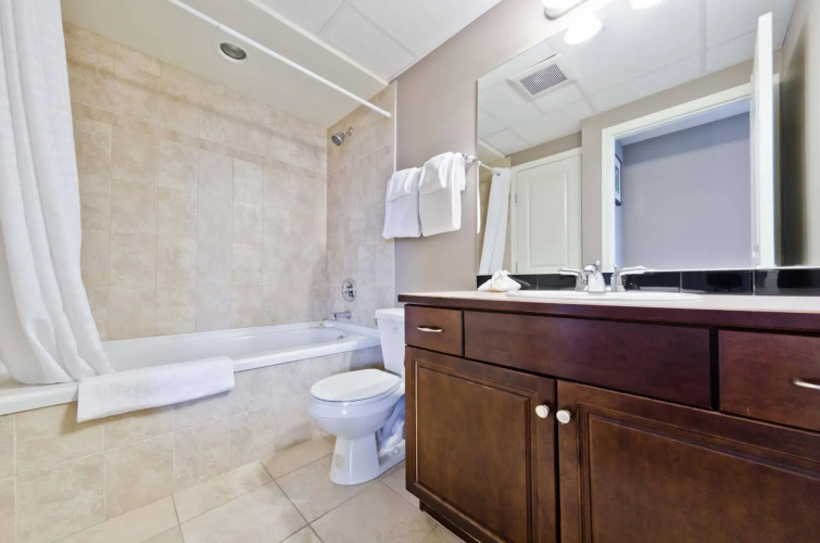 Executive Suites by Roseman - Five West