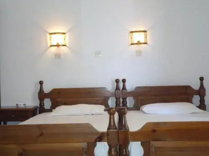 Pension Eleni Rooms