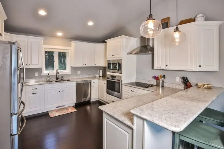Rosie's Retreat - 4 Br Home