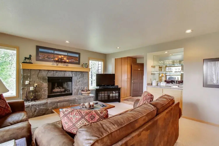 zRidge Condo 01