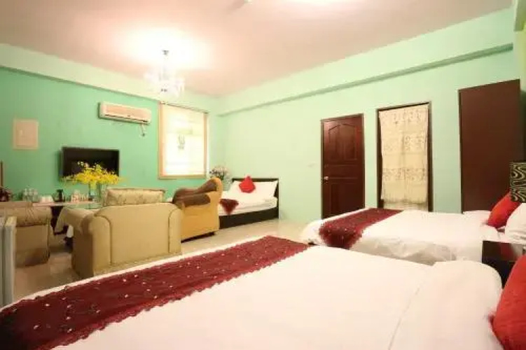 Pony Homestay