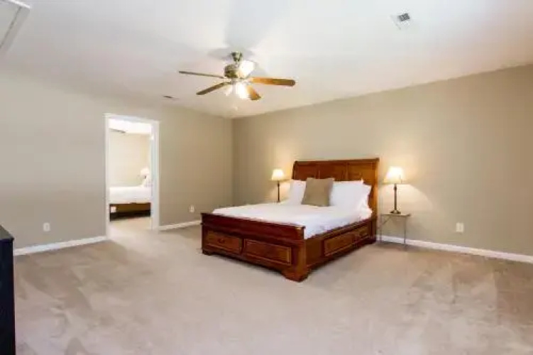 Vaughns Gap Rd Apartment - 3 Br Apts