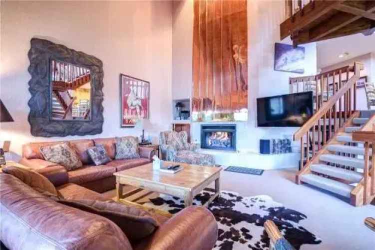 Pinnacle Condos