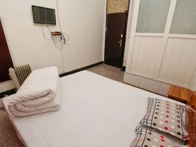 Huafu Inn
