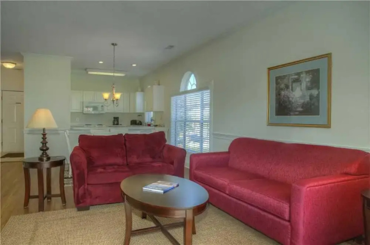 Magnolia Place 202-4703