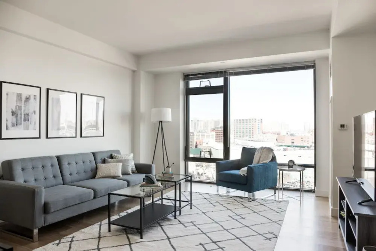 Pristine Fenway Suites by Sonder