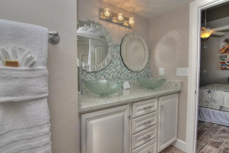 Pipers Run 8 3 Br Condo by RedAwning