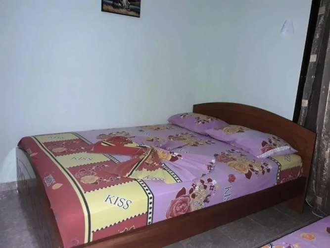Tanis Guesthouse