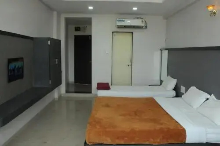 Hotel Tanwani