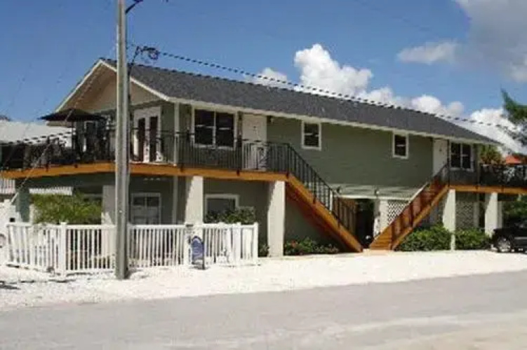Castnetter Beach Resort 5