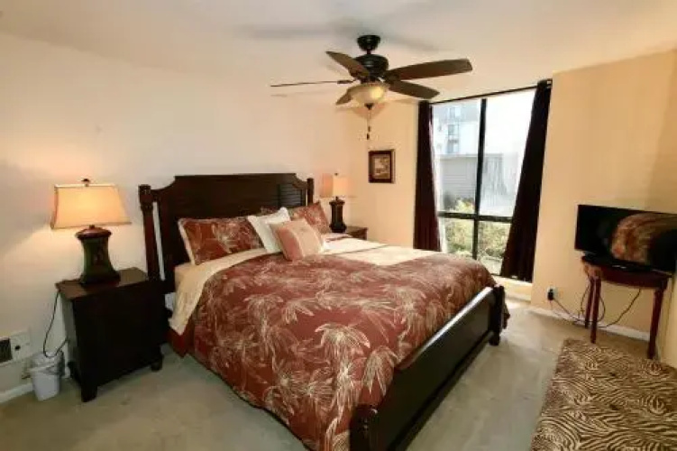 Breakwater Bungalow - 2 Br Condo