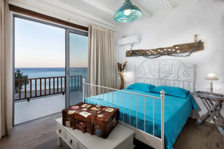 Axiotheaton Villas
