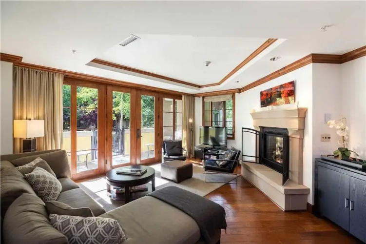 Ritz Carlton Vail #4 4 Br Condo