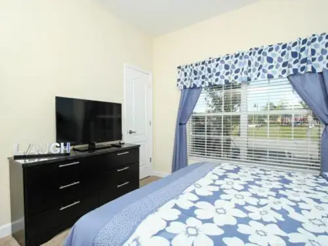 Villa 8944 Majesty Palms