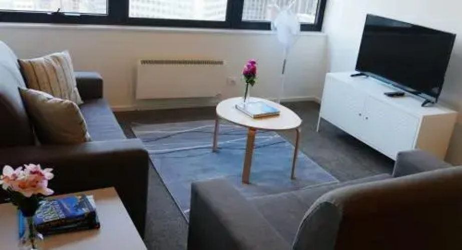 Roomerang at Somerset 218