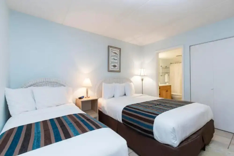 Suntide II Condominium 103