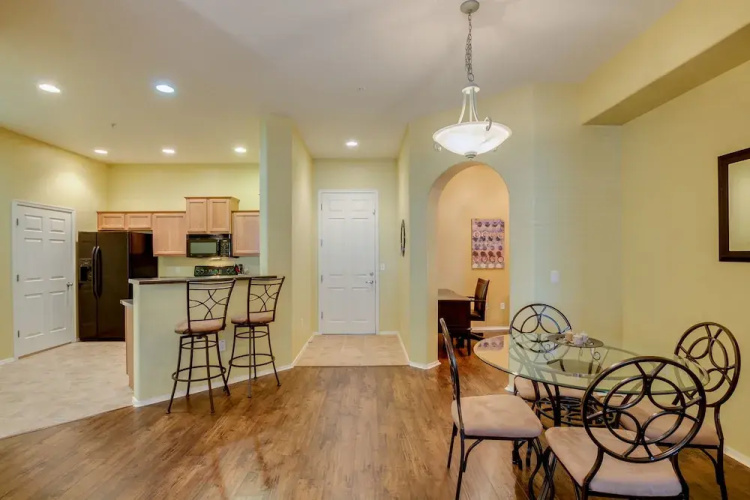 Mountain View #11107 - 2 Br condo by RedAwning