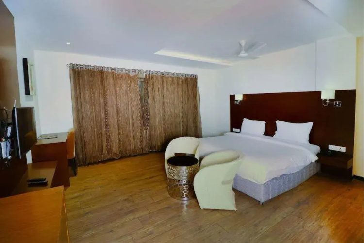 Shanti Clarks Inn Suites