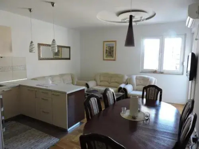 Apartman Tina