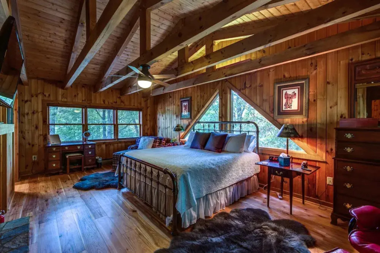 Rustler's Ridge - 3 Br Cabin